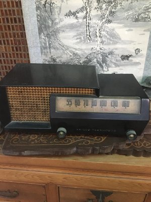 第二大戰真空管間諜收音機