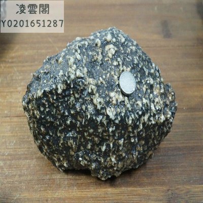 【奇石 隕石】8884號 新疆哈密地表隕石 有磁性凌雲閣隕石