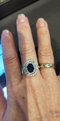 【餘款賣場】18K金天然藍寶石戒指 皇家藍 火彩漂亮 完美品質 配真鑽 非成品價格