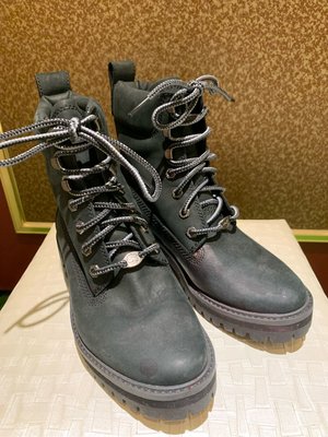 Timberland 女用 靴子 黑 US7 EU38 特別經典版 全新 有污漬 二手價賣