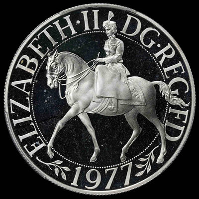 英國1977年 伊麗莎白二世登基25周年精制紀念銀幣 原盒證錢幣 收藏幣 紀念幣-11474【國際藏館】