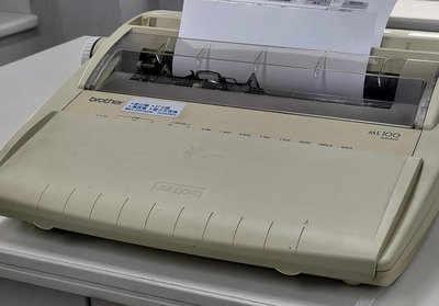 早期 90年代的 電子打字機Brother ML100