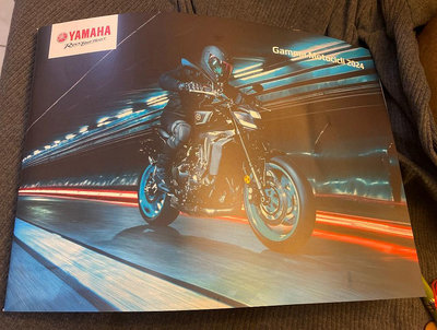 Yamaha 2024年最新/ 全系列 Motorcycle檔車型錄, 有最新款的 XSR900 GP全新義大利帶回