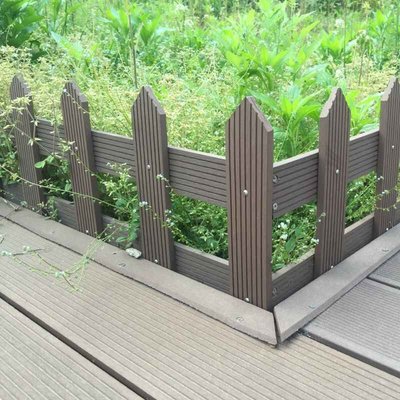塑木防腐柵欄 花園圍欄 籬笆 寵物塑木柵欄 田園花園圍欄