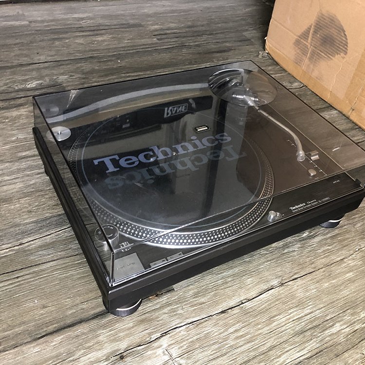 淘兒] 美品Technics SL1200 MK5 黑膠唱盤(GE4FB001705) | Yahoo奇摩拍賣