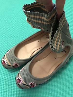 [[二手 私物自售 無附件 品牌真品]] FENDI 女鞋 彈性針織刺繡繫踝娃絓鞋