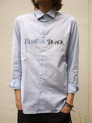 特價【NSS】uniform experiment 12 HANDWRITING FRONT ART SHIRT BLUE & BLACK 水藍 襯衫 XL 4