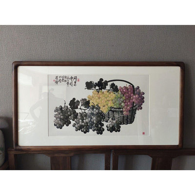 蘇葆楨碩果豐收圖客廳餐廳掛畫，鏡框49x94厘米，高檔紅褐色