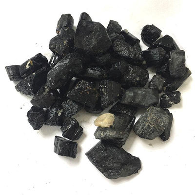 天然黑碧璽碎石 水晶原石 礦物晶體原料 魚缸裝飾黑碧璽碎石