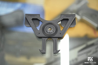 【磐石】AMOMAX CYTAC MOLLE槍套轉接板 (兼容槍套及彈匣套)黑色-AM-MA