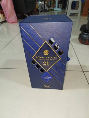 【銓芳家具】Royal Salute 皇家禮炮21年 空盒 禮盒 包裝盒 洋酒空盒 空紙盒 禮品盒 收藏盒 硬紙盒