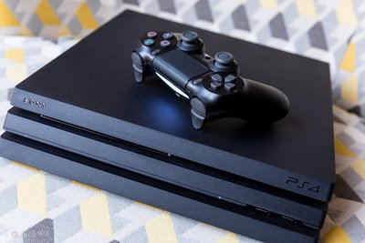 二手商品 PS4 PRO主機 Pro 台灣公司貨 1TB 容量【板橋魔力】