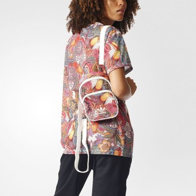 【100%原廠正品】愛迪達Adidas Farm女Mini包Backpack粉紅白BK7072花紋Bag三葉草聯名 迷你後背包Pod滿版LV點點滿版 南灣限量
