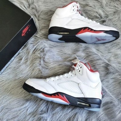 【正品】Air Jordan 5「Fire Red」 白紅 流川楓 籃球 DA1911-102潮鞋