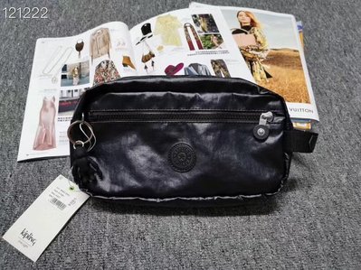 【熱賣精選】 Kipling K13363 金屬黑 猴子包 Agot 多夾層化妝包 手拿包 大容量 盥洗包 旅行出遊
