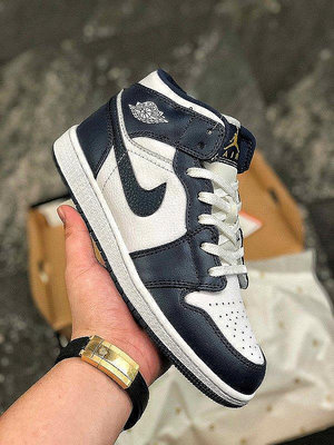 Air Jordan 1 WM2 Retro AJ1喬1 黑白 黑曜石 百搭 皮革 中幫 籃【ADIDAS x NIKE】