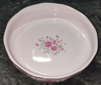 早期 大同 粉紅玫瑰花 羹盤。77年製。直徑25.5公分
