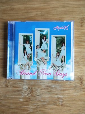 Apink Brand New Days CD+DVD 小卡盤