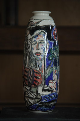 「上層窯」鶯歌製造 吳松明作品 抽象人物 彩繪花瓶 瓷器 A1-07