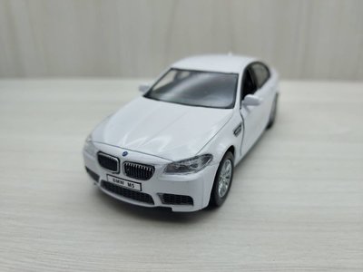 全新盒裝1:36~寶馬BMW M5 白色 合金汽車模型
