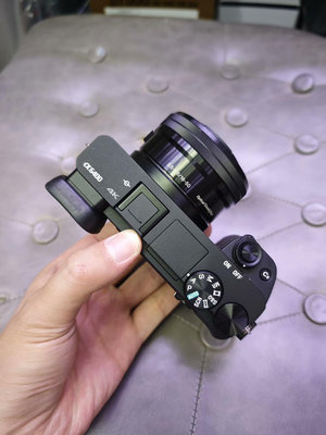 索尼A6400+16-50鏡頭套機，成色98新，很新，實物拍