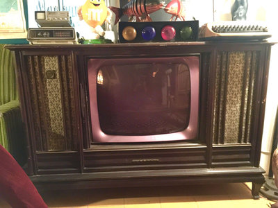 60年代 古董 COLUMBIA 哥倫比亞 早期 巨型 電視 真空管 四腳電視 拉門電視機 古早 復古 大型電視 懷舊