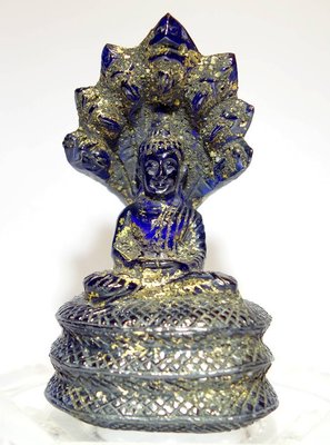 W菩多佛教文物A1-泰國1300年(8世紀前)天神製藍紫色七龍寶石佛(高6.88公分.126公克)