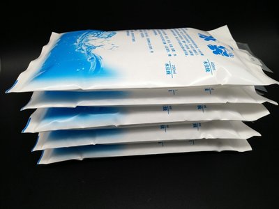 加厚注水冰袋200毫升—600毫升冰袋冷藏保鮮冷敷冰包100％品質 藍色/白色