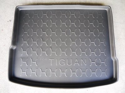 【吉特汽車百貨】台製 加高型 福斯Volkswagen 2016 TIGUAN 專用防水托盤 密合度高 防水材質 後廂墊