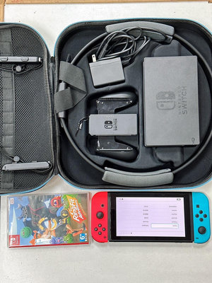 【直購價:9,900元】Nintendo Switch 電光紅藍版主機 +健身環+遊戲片 (9成新) ~可用舊機貼換
