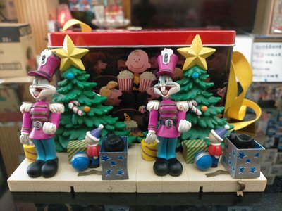 普普風1996年華納兄弟兔巴哥聖誕節造型公仔.老玩具,企業寶寶，老車，偉士牌，老東西，水水，型男，vintage參考