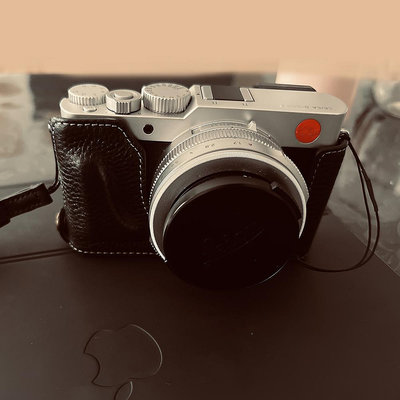 【MAD小鋪】適用萊卡相機底座 徠卡D-LUX TYP109專用半套相機包