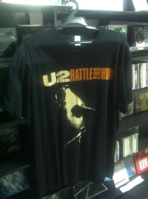 ##T恤 全新進口 - U2 ( RATTLE & HUM )   SIZE M