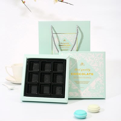 2021年燙金巧克力盒9粒裝空盒,餅乾盒 糖果盒西點盒1個35元.生巧克力包裝盒禮品盒,點心盒.情人節,聖誕節送巧克力用