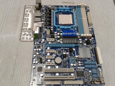 【 創憶電腦 】技嘉 GA-MA770T-UD3 DDR3 AM3 腳位 主機板 附檔板 直購價 400元