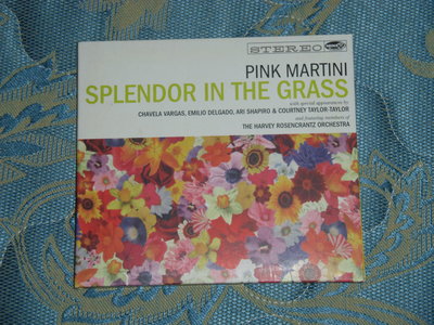 紅粉馬丁尼Pink Martini-花團錦簇Splendor In The Grass-一張集英法義大利語精彩專輯-二手
