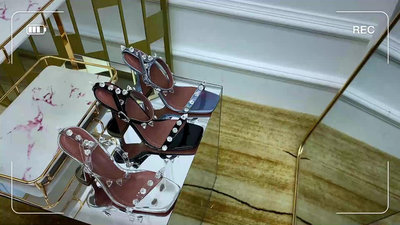 熱銷 Amina Muaddi水鉆一字帶涼鞋幻彩漆皮方頭高跟鞋女夏水晶鉚釘女鞋