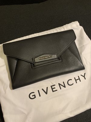 全新 Givenchy 黑色 Antigone 山羊皮 信封包 手包 小包  正品