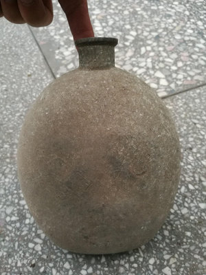 抗戰國軍行軍水壺，17*13.5厘米17579
