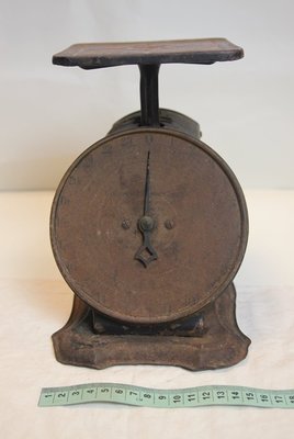 度量衡(鐵皮玩具~材質)-功能正常-日據時期-古董老磅秤(免運費~建議自取確認)