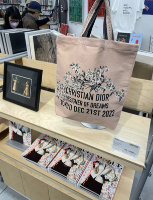 2022年Dior東京限定展覽帆布包