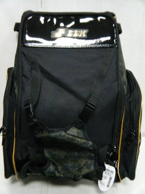 新莊新太陽 SSK MABB05-9053 功能 棒壘 個人 裝備袋 後背包 數位 黑綠 迷彩 可放球棒頭盔 特2700