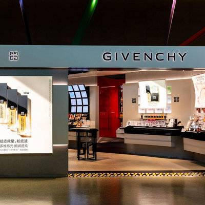 【Givenchy】全品項代購 │ 16DOT8 歐美精品代購 │ 划算的入手