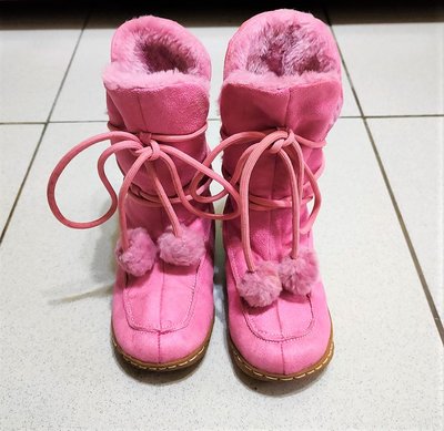 粉色內刷毛雪靴