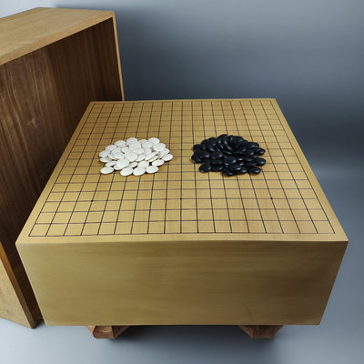 日本新榧圍棋桌圍棋子一套。老榧木圍棋墩獨木13號