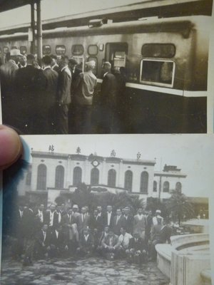 190707~台南車站前方~月台官員!!~團體照~相關特殊(一律免運費---只有各一張)老照片