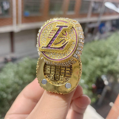 NBA2020年洛杉磯湖人隊詹姆斯總冠軍翻蓋戒指紀念科比定制男指環~滿200元發貨