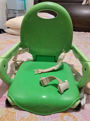 義大利品牌 chicco pocket 攜帶式輕巧餐椅 (無餐桌)兒童 餐用 座椅 餐椅
