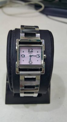 SEIKO旗下 WIRED 日系品牌 方型粉面鍊帶女錶 AC3P99X /1N01-X148P