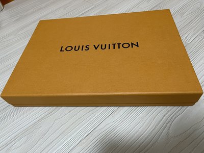 Louis Vuitton LV 專櫃 超大紙盒 原廠盒 磁扣盒 橘色 最新款 圍巾絲巾